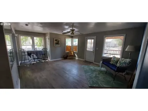236 NE 156th Avenue Portland OR 97230