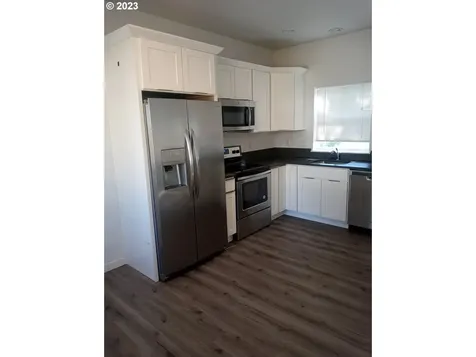 236 NE 156th Avenue Portland OR 97230