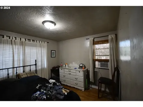 1112 Dry Hollow Road The Dalles OR 97058