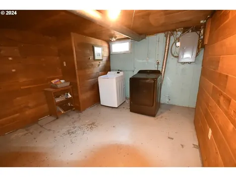1112 Dry Hollow Road The Dalles OR 97058