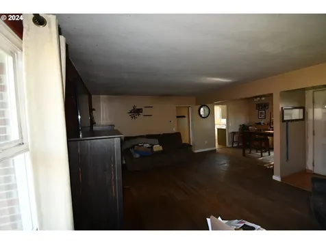 1112 Dry Hollow Road The Dalles OR 97058