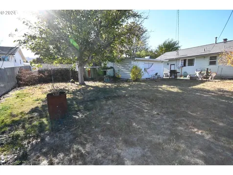 1112 Dry Hollow Road The Dalles OR 97058