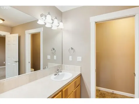 120 Hurn Road Woodland WA 98674