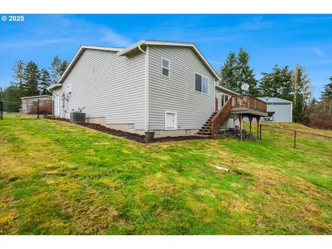 120 Hurn Road Woodland WA 98674