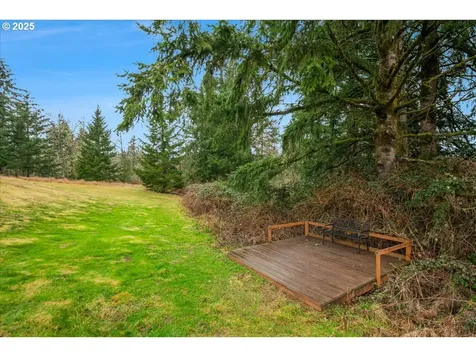 120 Hurn Road Woodland WA 98674
