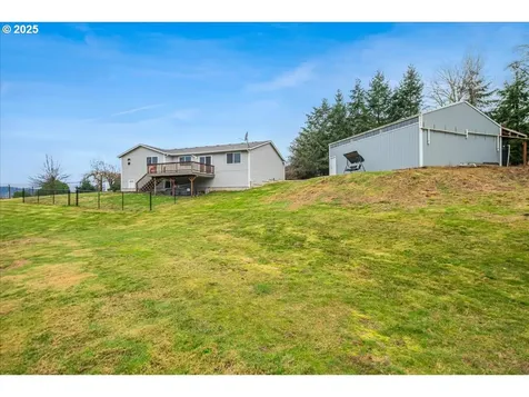 120 Hurn Road Woodland WA 98674