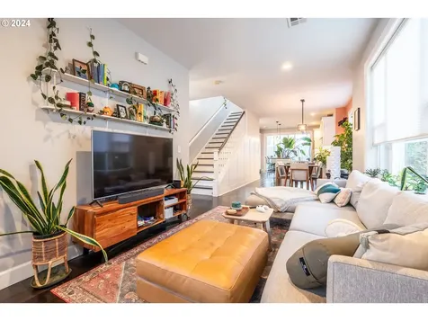 2758 N Kilpatrick Street Portland OR 97217