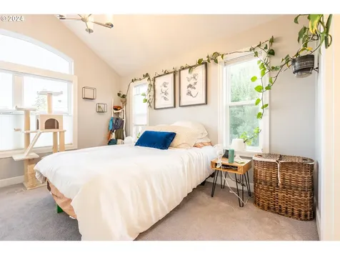 2758 N Kilpatrick Street Portland OR 97217