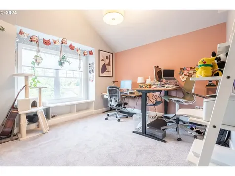 2758 N Kilpatrick Street Portland OR 97217