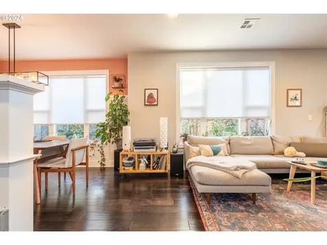 2758 N Kilpatrick Street Portland OR 97217
