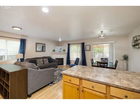 234 Sw Owens Place Troutdale OR 97060