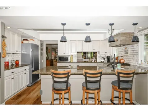 10561 Se Idleman Road Happy Valley OR 97086