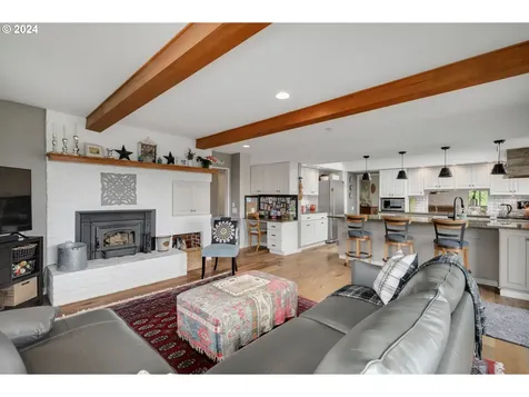 10561 Se Idleman Road Happy Valley OR 97086
