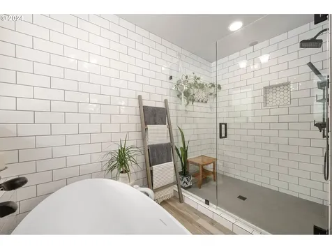 10561 Se Idleman Road Happy Valley OR 97086