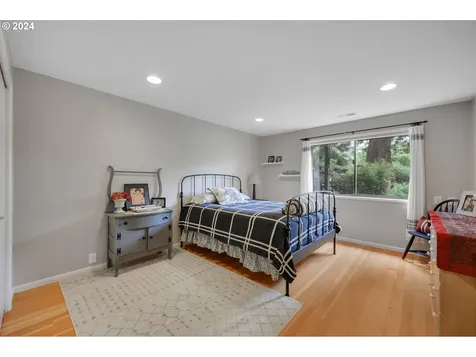 10561 Se Idleman Road Happy Valley OR 97086