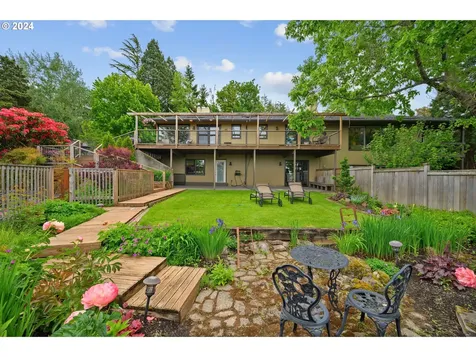 10561 Se Idleman Road Happy Valley OR 97086