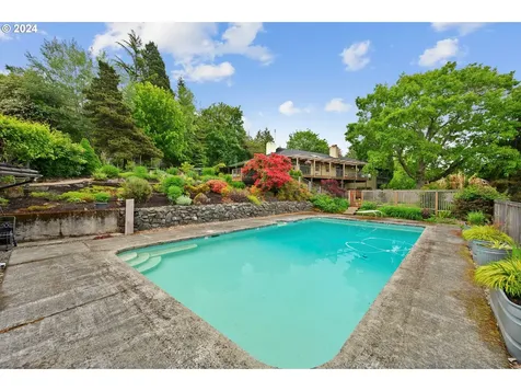 10561 Se Idleman Road Happy Valley OR 97086