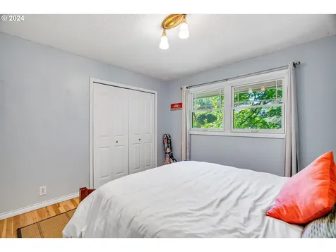 3360 Sw Ridgewood Avenue Portland OR 97225