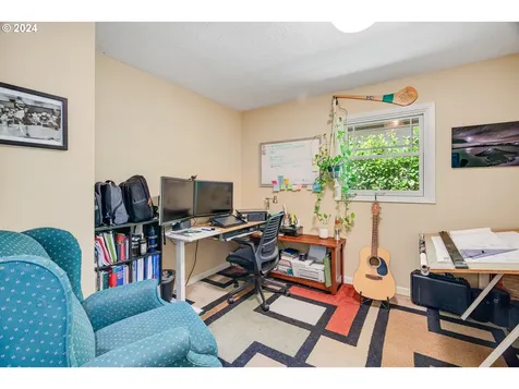 3360 Sw Ridgewood Avenue Portland OR 97225
