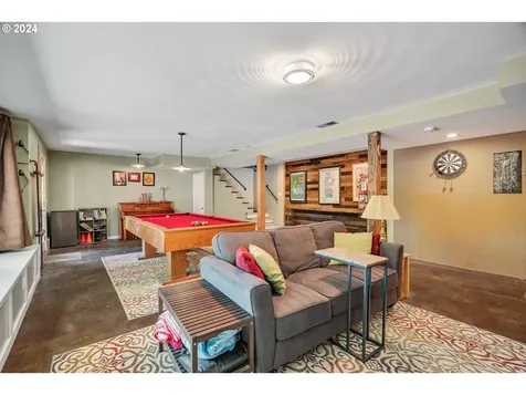 3360 Sw Ridgewood Avenue Portland OR 97225