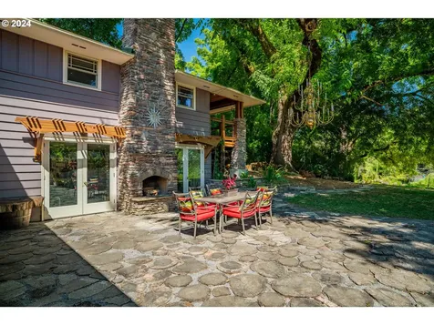 3360 Sw Ridgewood Avenue Portland OR 97225