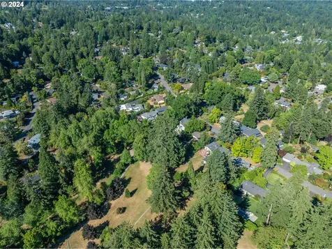 3360 Sw Ridgewood Avenue Portland OR 97225