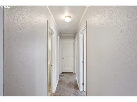 440 S Henry Street Coquille OR 97423