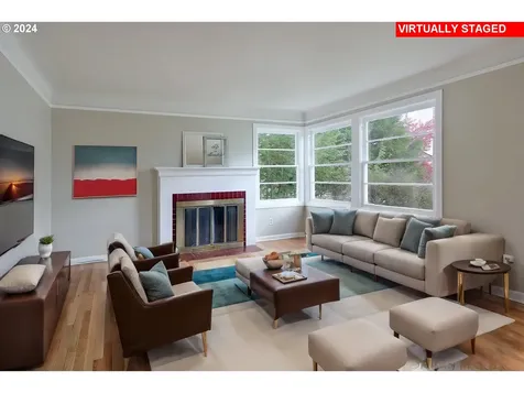 6935 N Greeley Avenue Portland OR 97217