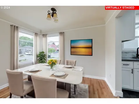 6935 N Greeley Avenue Portland OR 97217