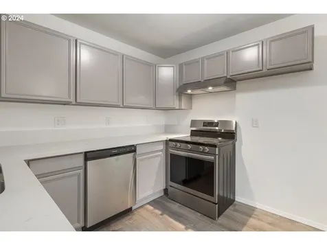 7122 SE 81st Place Portland OR 97206