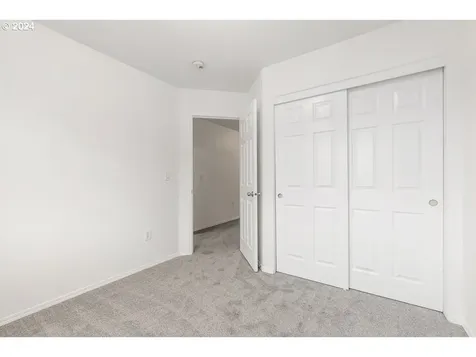 7122 SE 81st Place Portland OR 97206