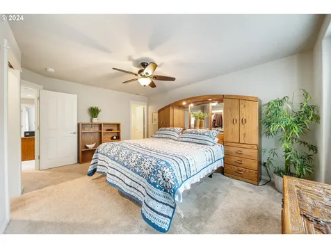 7163 Ne Stonewater Street Hillsboro OR 97124