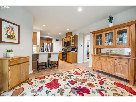 7163 Ne Stonewater Street Hillsboro OR 97124
