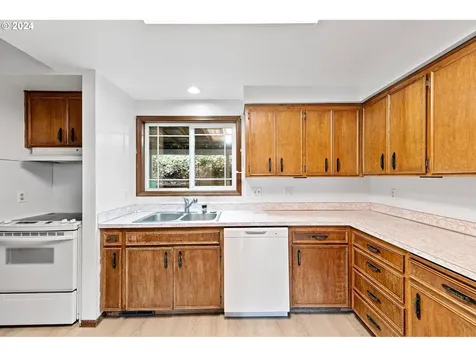 2480 Bennett Creek Road Cottage Grove OR 97424