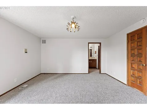 2480 Bennett Creek Road Cottage Grove OR 97424