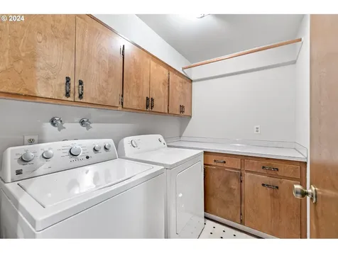 2480 Bennett Creek Road Cottage Grove OR 97424