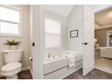 3298 NE 12th Avenue Hillsboro OR 97124