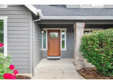 3298 NE 12th Avenue Hillsboro OR 97124