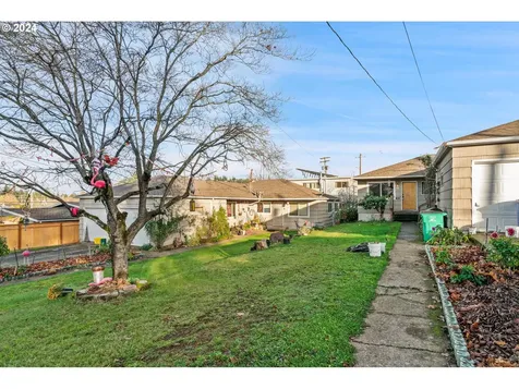 1704 NE 81st Avenue Portland OR 97213