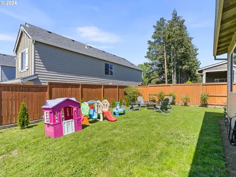 11289 Nw 325th Avenue North Plains OR 97133