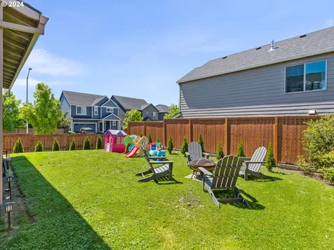 11289 Nw 325th Avenue North Plains OR 97133
