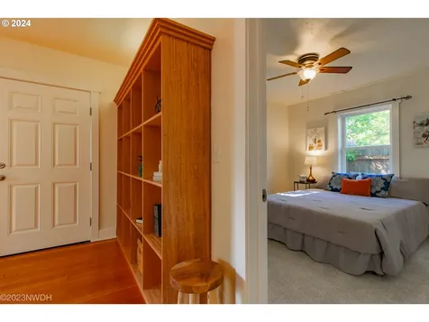 2477 Kincaid Street Eugene OR 97405