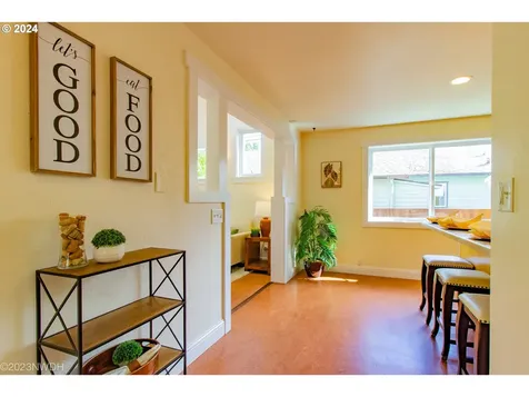2477 Kincaid Street Eugene OR 97405