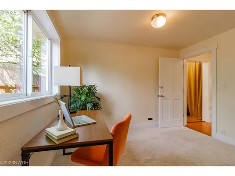 2477 Kincaid Street Eugene OR 97405