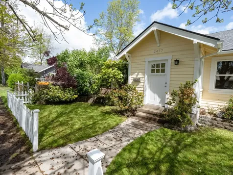 2477 Kincaid Street Eugene OR 97405