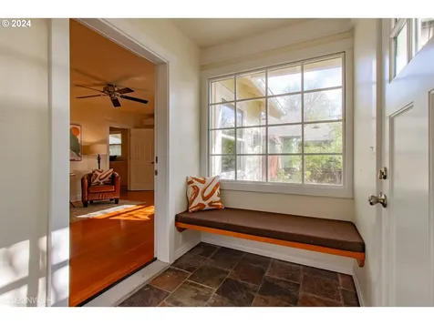 2477 Kincaid Street Eugene OR 97405