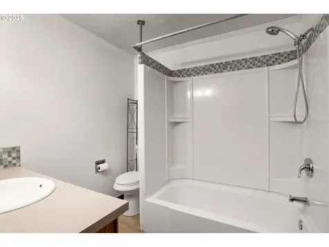 3845 SW Cullen Boulevard Portland OR 97221