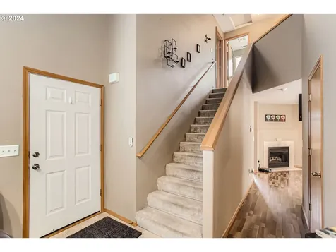 14325 SE Macduffee Court Portland OR 97233