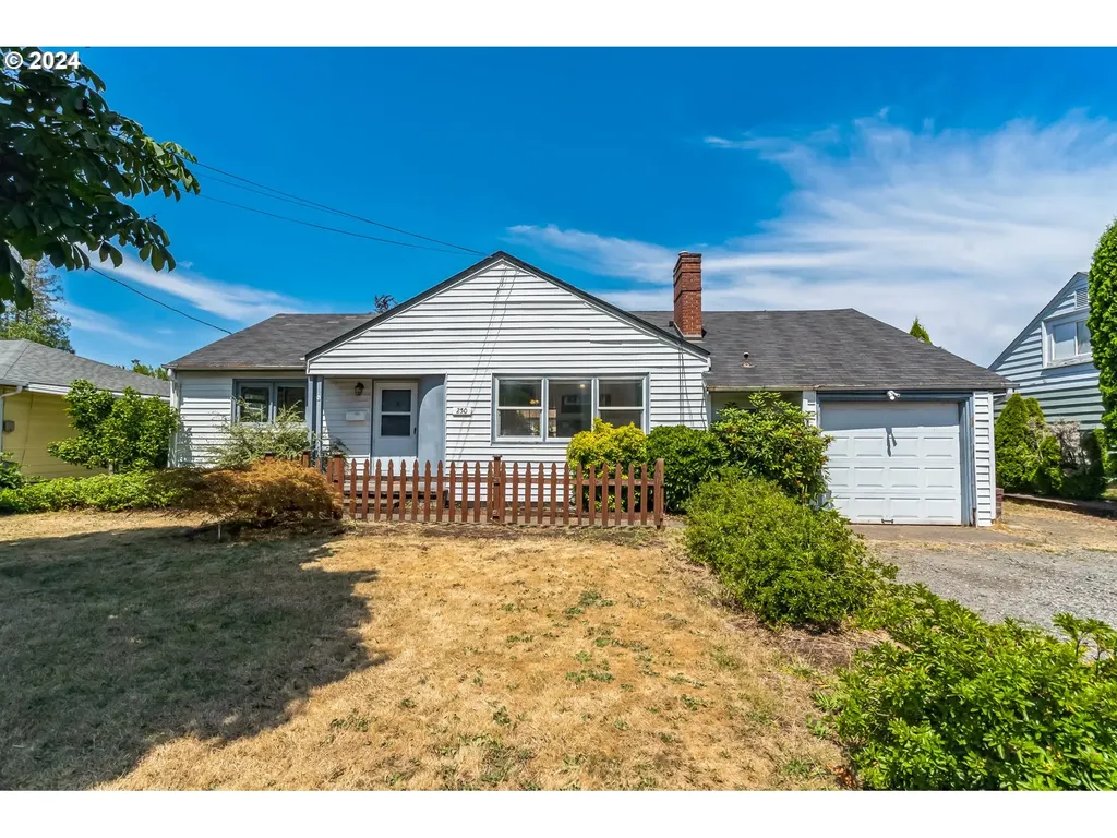 250 E Dartmouth Street Gladstone OR 97027