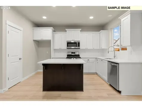 2813 S Ivy Street Cornelius OR 97113